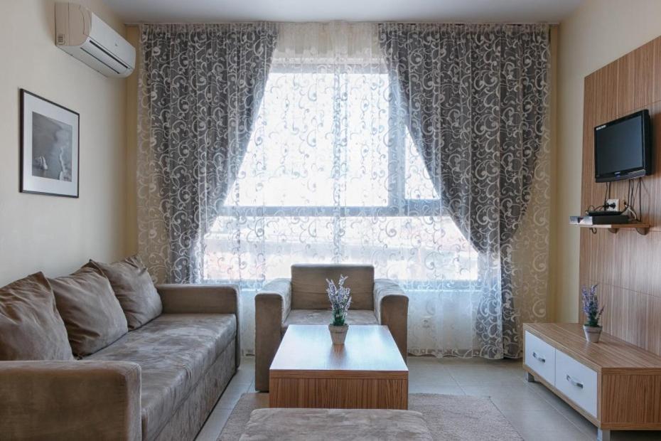 Александра Hotel Sveti Vlas Ngoại thất bức ảnh