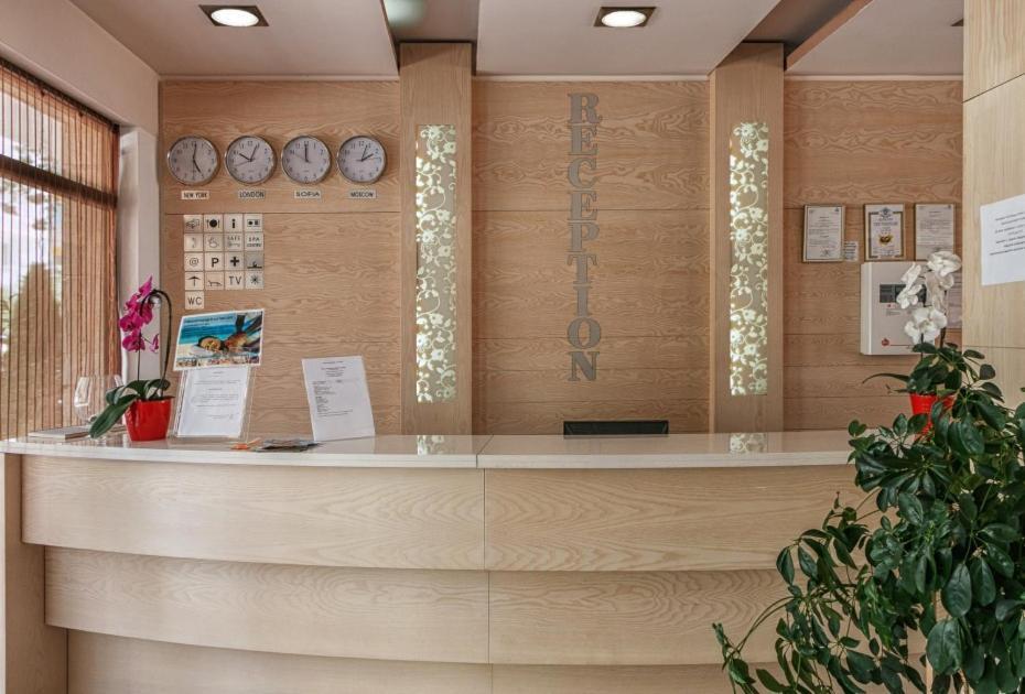 Александра Hotel Sveti Vlas Ngoại thất bức ảnh