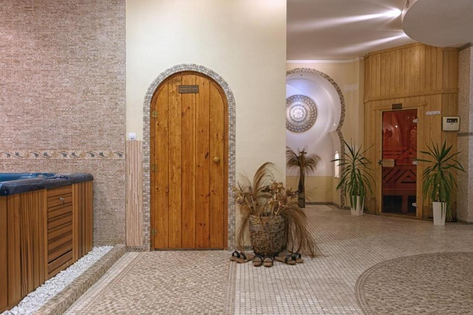 Александра Hotel Sveti Vlas Ngoại thất bức ảnh