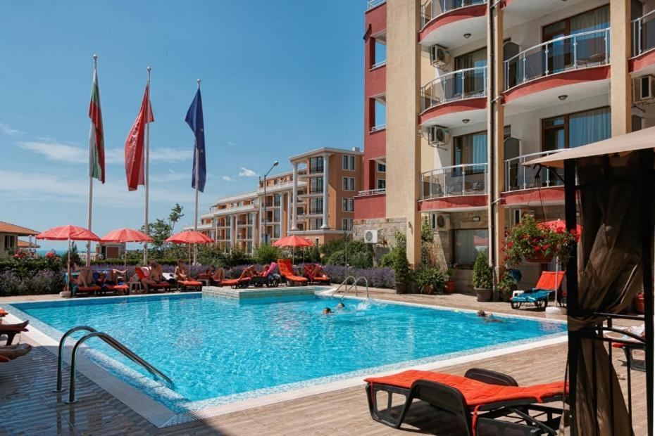 Александра Hotel Sveti Vlas Ngoại thất bức ảnh